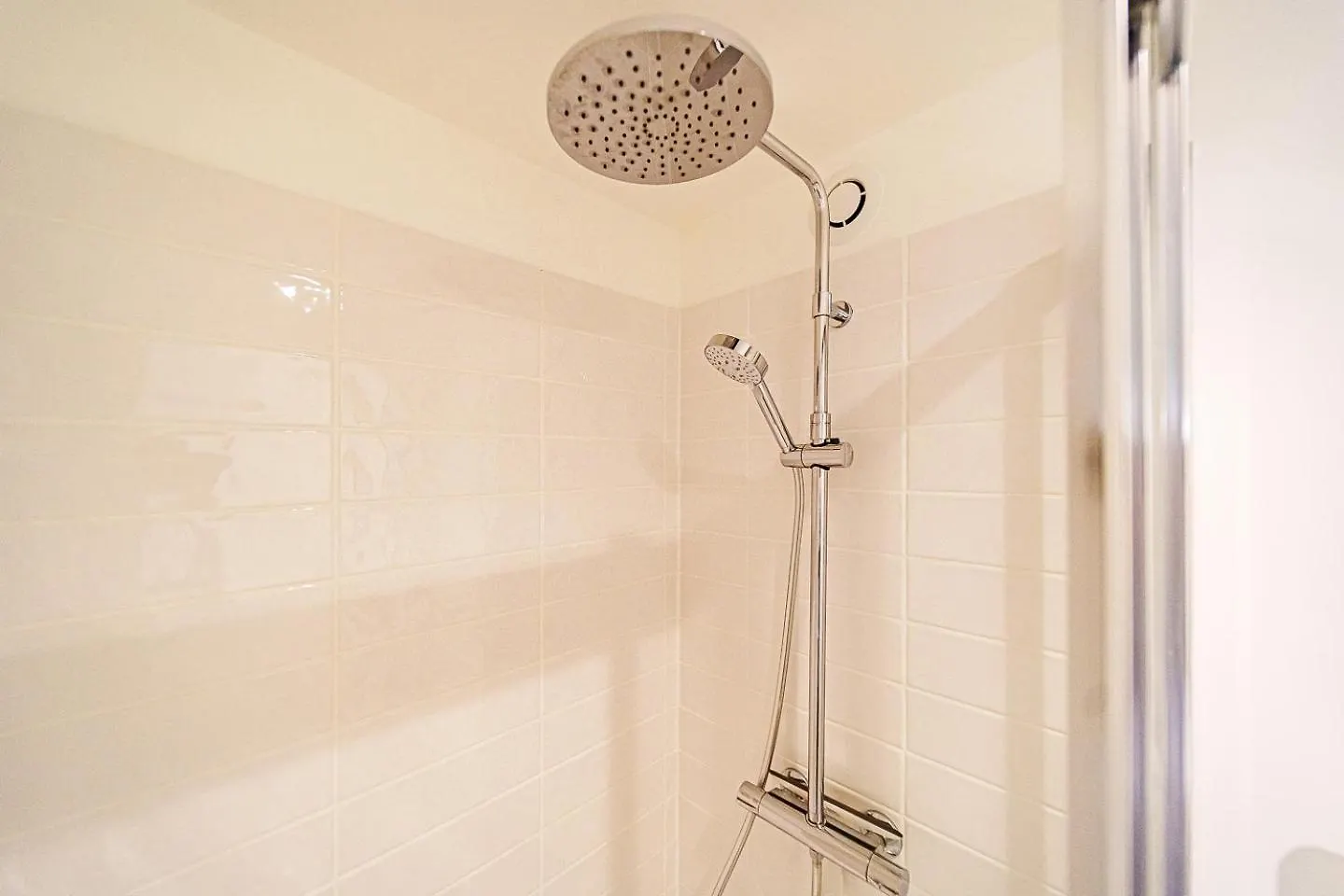 Studio Cozy Au Coeur De Lyon 8 Apartament
